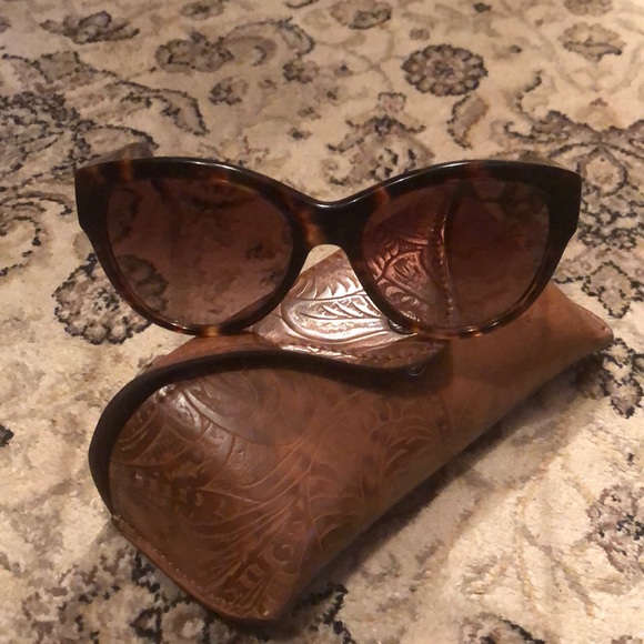 Ralph Lauren sunglasses - Picture 1 of 4